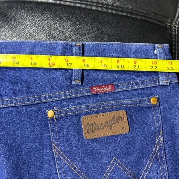 Wrangler Men's Straight Jeans Blue Denim Western Cowboy Cut Relaxed Fit 46x32 - Picture 15 of 16
